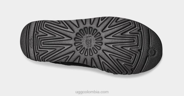 slip-on clásico negro hombres UGG 4VBT1512