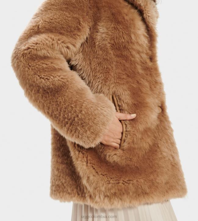 abrigo corto de piel de oveja lianna ánfora mujer UGG 4VBT1171